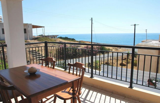 Villa Serena in Pomos - Foto 22