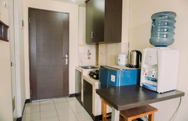 Comfort And Homey Studio At Sunter Park View Apartment - Foto 8