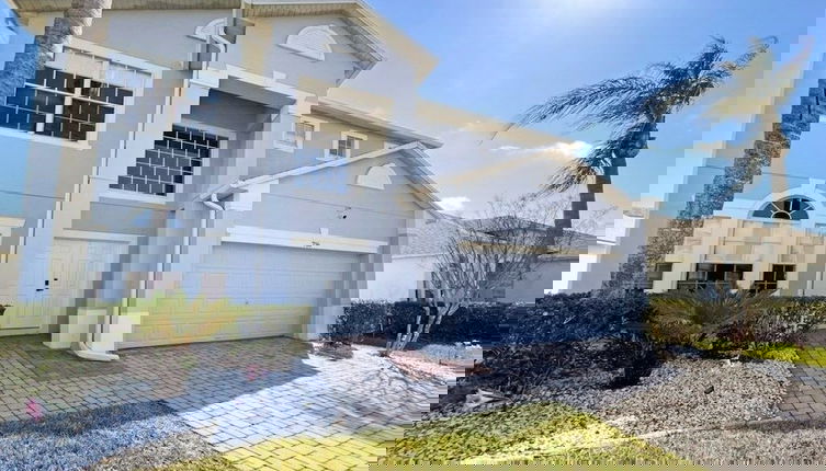 Foto 1 - Paradise Point 4 Bedroom Home by RedAwning