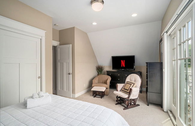 Family-Friendly 3BR Condo Grand Haven 27 - Photo 6