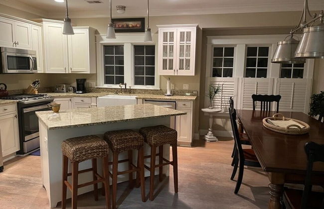 Family-Friendly 3BR Condo Grand Haven 27 - Photo 11