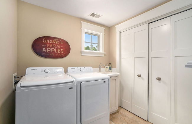 Family-Friendly 3BR Condo Grand Haven 27 - Photo 21