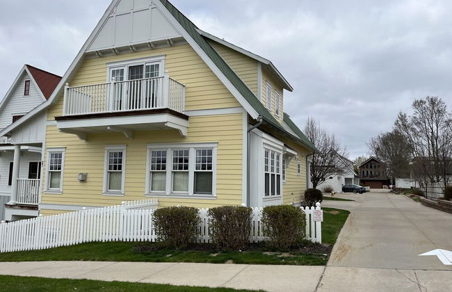 Family-Friendly 3BR Condo Grand Haven 27 - Photo 28