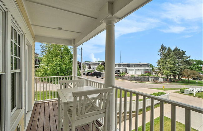 Family-Friendly 3BR Condo Grand Haven 27 - Photo 36