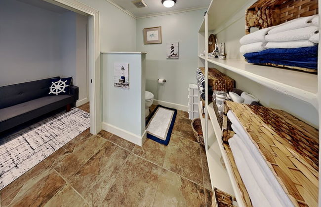 Lighthouse By the Sea - Foto 29