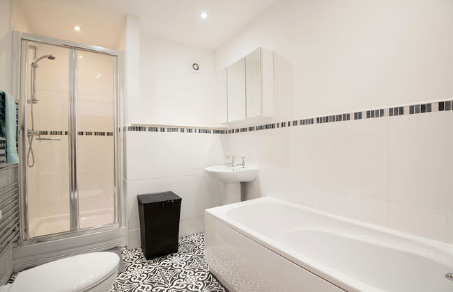 Apartment 2 The Grove - Foto 16