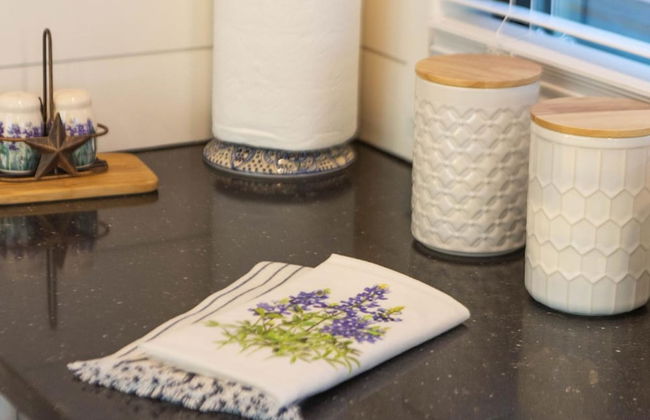 The Bluebonnet- Container Home Country Setting Near Waco Attractions - Foto 11