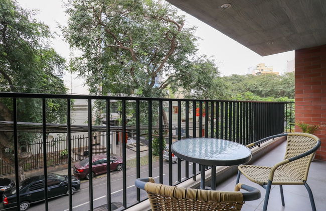w Splendid 1BR With Balcony in Miraflores - Foto 39