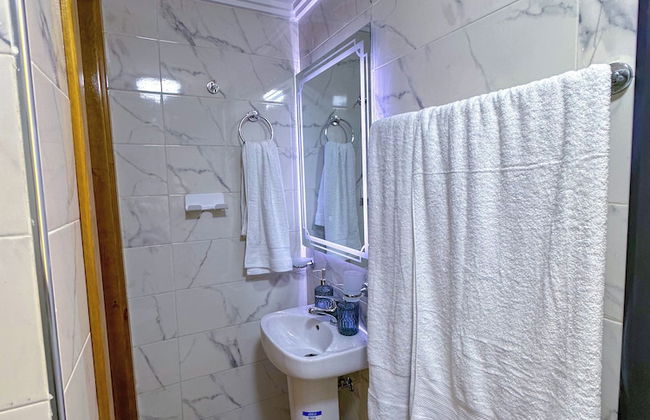 VELUXA - Luxury Holiday Homes - Centric flat - Foto 23