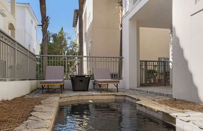4BR Home, Private Pool, Steps From Beach, Minutes to Top Attractions - Photo 32