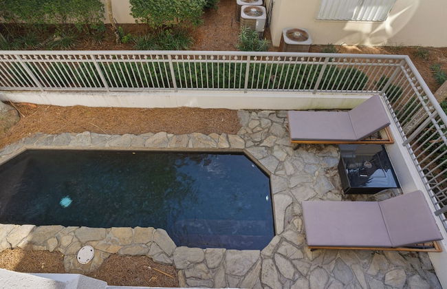 4BR Home, Private Pool, Steps From Beach, Minutes to Top Attractions - Photo 33