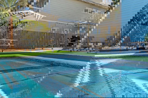 Foto 29 - New Heated Saltwater Pool! Beach Nearby. Seagrove Retreat