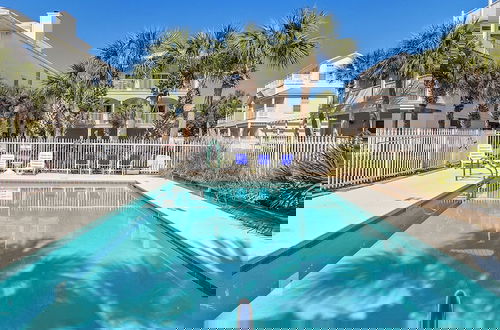 Foto 40 - Gulf Front in the Heart of Seagrove ~ Sweeping Views ~ Pool ~ Sleeps 8