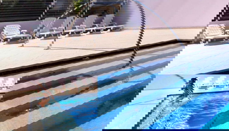 Foto 1 - Colorful Apartment With Pool by Beahost Rentals