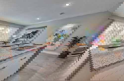 Foto 8 - Super Spacious With Private Pool and Themed Bedrooms