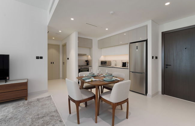 Maison Privee - Upscale Apt w/ Partial Dubai Marina & Palm Views - Foto 9