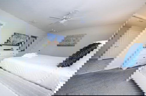 Foto 15 - Modern Marvel-spacious Themed Fun-filled Family Getaway
