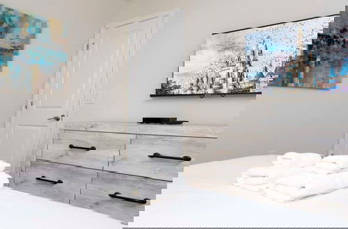 Foto 50 - Modern Marvel-spacious Themed Fun-filled Family Getaway