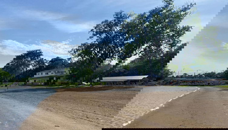 Foto 1 - Beach House on Lake