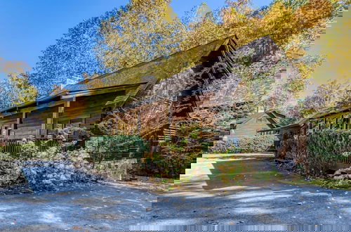 Foto 1 - Er 256 â Smoky Mountain Top Great Location â Close To Town! 3 Bedroom Cabin by RedAwning