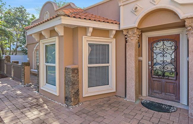 Decked Out On Marbury 4 Bedroom Home by RedAwning - Foto 62