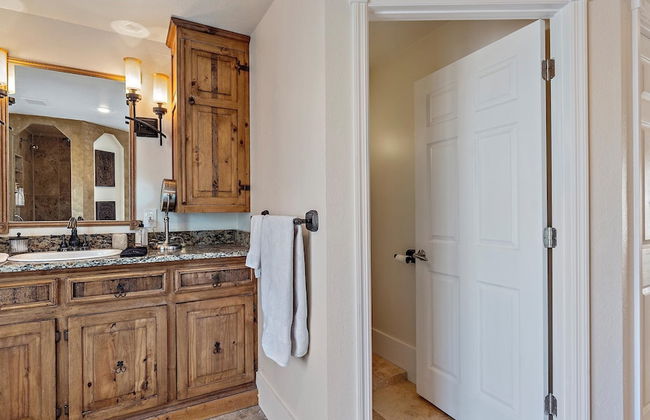 Decked Out On Marbury 4 Bedroom Home by RedAwning - Foto 28