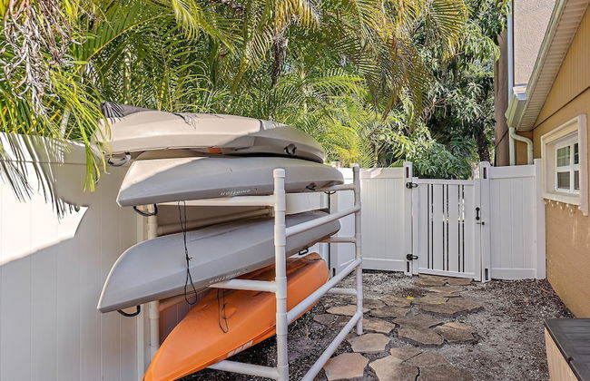 Decked Out On Marbury 4 Bedroom Home by RedAwning - Foto 54