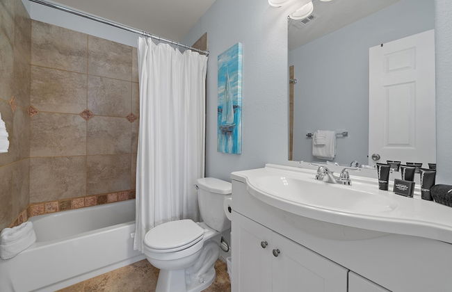 Decked Out On Marbury 4 Bedroom Home by RedAwning - Foto 32