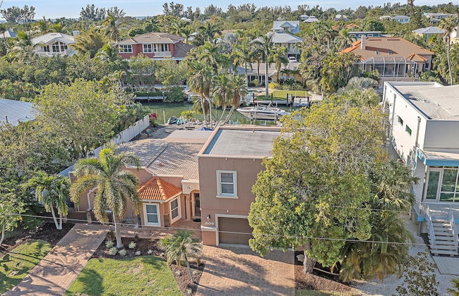 Decked Out On Marbury 4 Bedroom Home by RedAwning - Foto 64