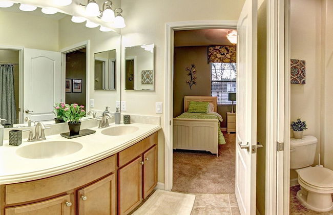 2353vd - Providence A Gated Golf Community 4 Bedroom Home by RedAwning - Foto 8