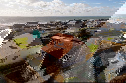 Photo 54 - Mariners Stylish Beachside Getaway With Sea Views