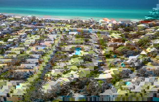 Foto 2 - Doctor's Orders by Avantstay 5 Mins TO Beach! w/ Community Pool & Hot Tub!