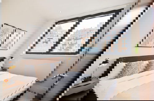 Photo 4 - The Harlesden Breakout - Glamorous 2bdr Flat
