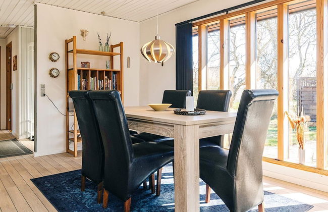 6 Person Holiday Home in Laeso - Foto 28