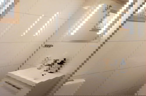 Photo 14 - 10 Person Holiday Home in Sondeled-by Traum