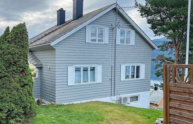6 Person Holiday Home in Utvik - Foto 33