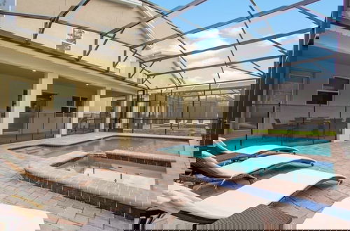 Foto 54 - 9 Bed Storey Lake Resort Game Room/pool 9 Bedroom Home by RedAwning