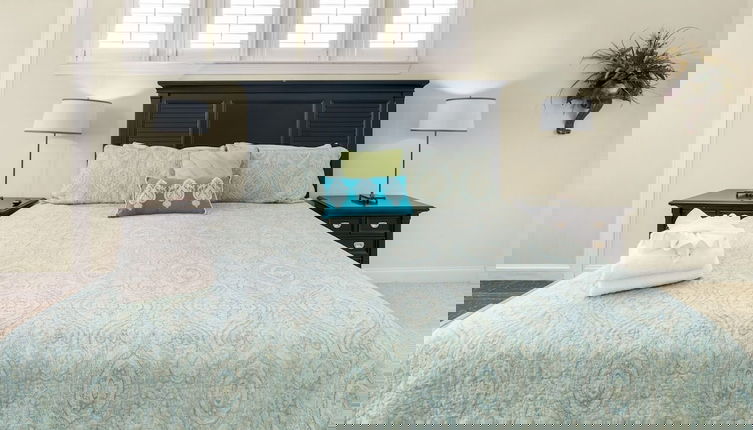 Foto 1 - Happy Beach Villa 3 Bedroom Condo by RedAwning