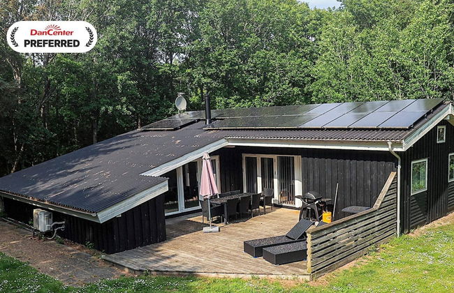 8 Person Holiday Home in Albaek - Foto 1
