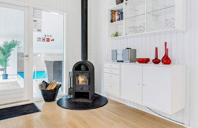 8 Person Holiday Home in Albaek - Foto 32
