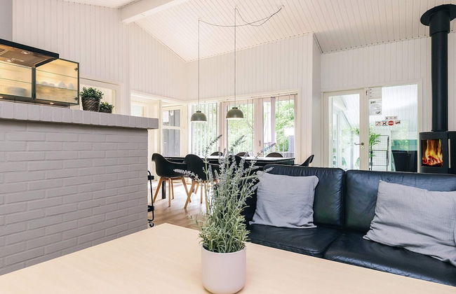 8 Person Holiday Home in Albaek - Foto 49