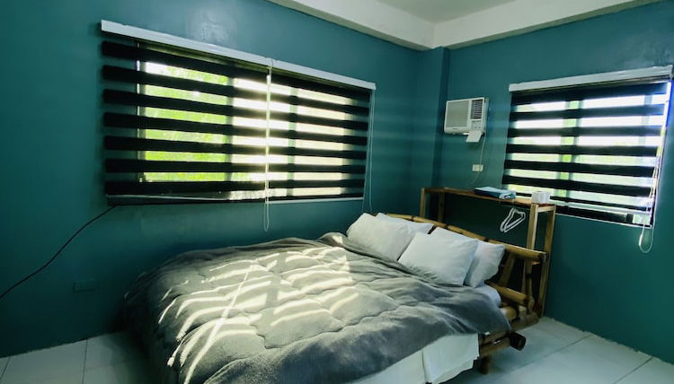 Photo 1 - Carib Apartment