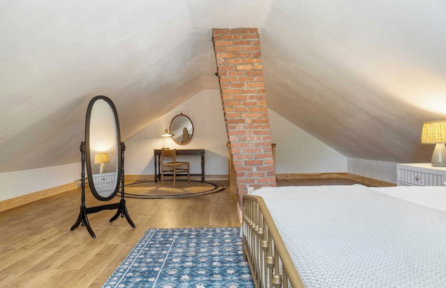 Cordelia by Avantstay Amazing Backyard, 10mins From Stockbridge! - Photo 4