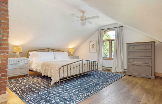 Cordelia by Avantstay Amazing Backyard, 10mins From Stockbridge! - Photo 11