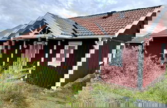 Foto 1 - 6 Person Holiday Home in HOK