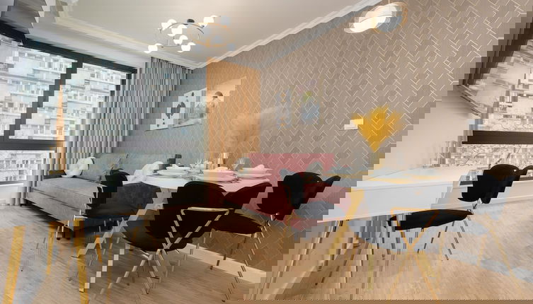 Photo 1 - Modern Apartment by Renters Prestige