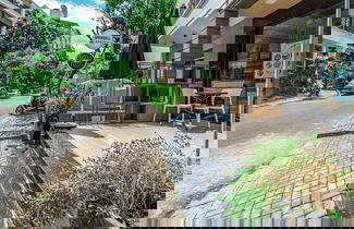 Foto 2 - SpringHill Apartment - The High Class