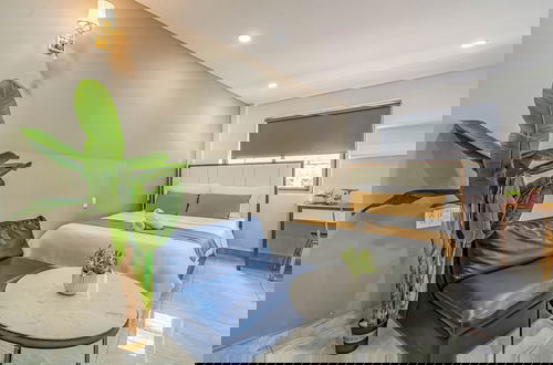 Foto 9 - SpringHill Apartment - The High Class