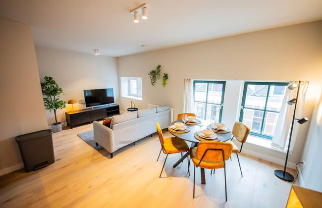 Alphabet 3 Bedroom Serviced Apartment -pk- - Photo 1