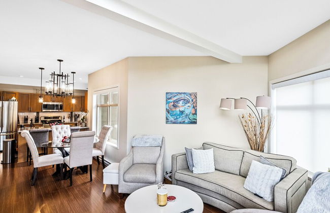Top Floor Lake View Condo at Copper Sky - Foto 16